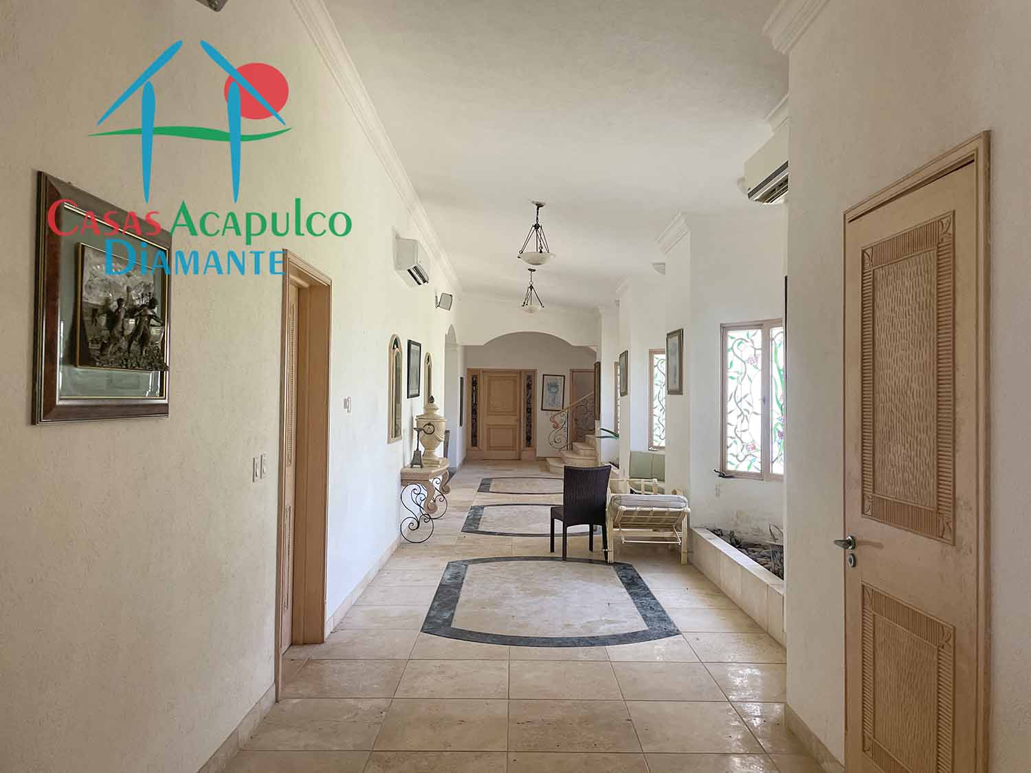 Tres Vidas Villa Universal - Sala de televisión 7